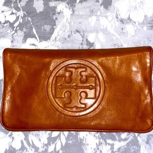 Tory Burch Bombe Leather Clutch